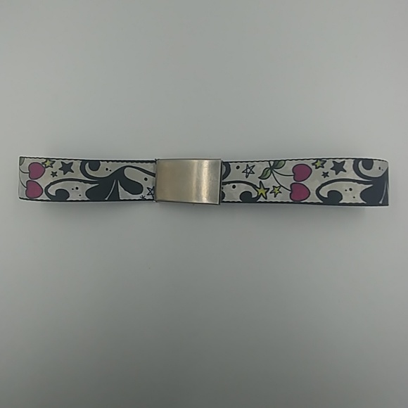 Heart/Stars/Cherry Web Belt W/ Metal Buckle - Picture 3 of 5